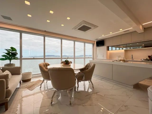 Imagem 10: Apartamento à venda Vista Mar 5 Suítes Sendo 1 Máster 352m² Privativos Centro de