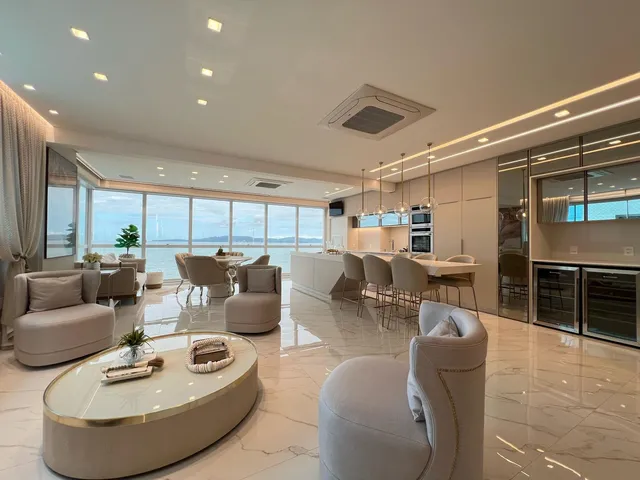 Imagem 8: Apartamento à venda Vista Mar 5 Suítes Sendo 1 Máster 352m² Privativos Centro de