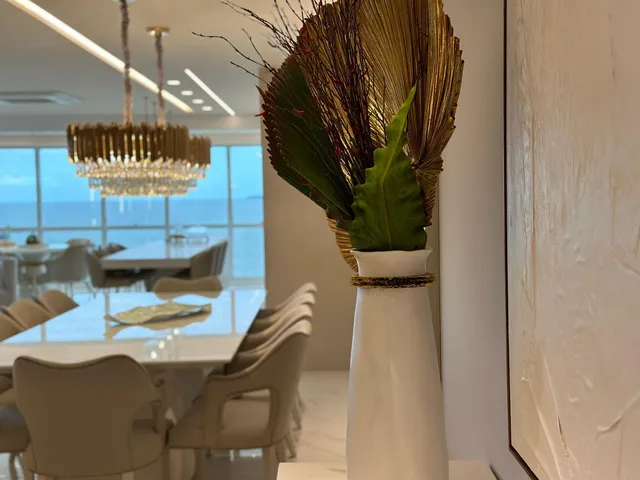 Imagem 4: Apartamento à venda Vista Mar 5 Suítes Sendo 1 Máster 352m² Privativos Centro de
