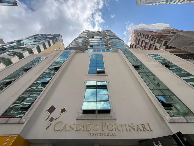 Imagem: O apartamento possui 4 Dormitórios, 4 Suítes, 4