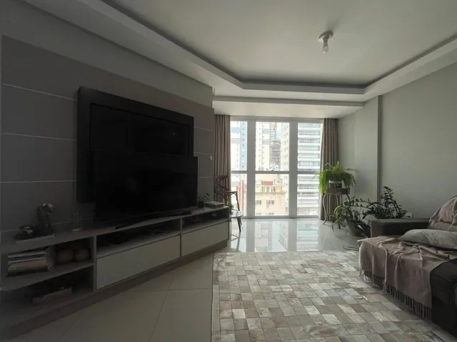 Imagem 2: Apartamento à Venda 4 Suítes 156m² Privativos 4 Vagas de Garagem por R$ 2.500.000,00