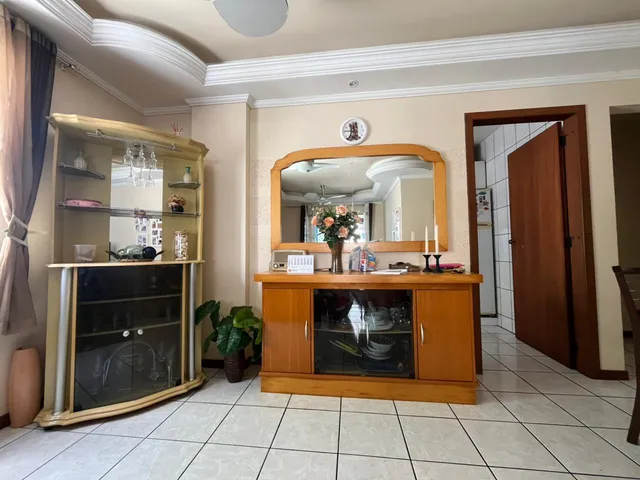 Imagem 3: Apartamento à Venda 3 Dormitórios Sendo 1 suíte 147m² Privativos no centro de Itapema