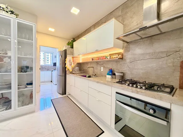 Imagem 6: Apartamento À Venda com 170M² Frente Mar
