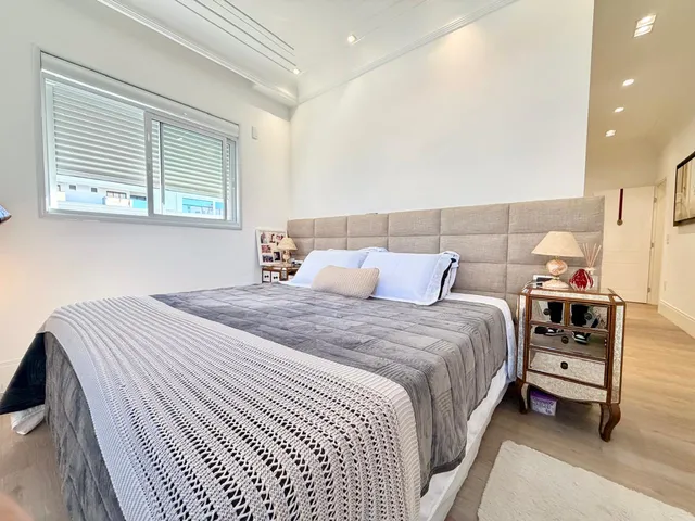Imagem 10: Apartamento À Venda com 170M² Frente Mar