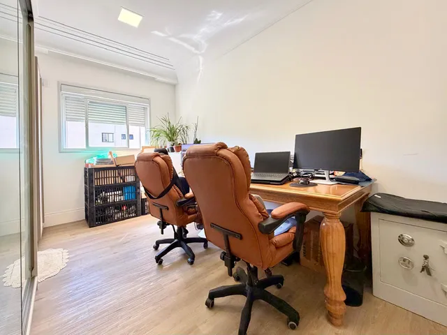 Imagem 16: Apartamento À Venda com 170M² Frente Mar