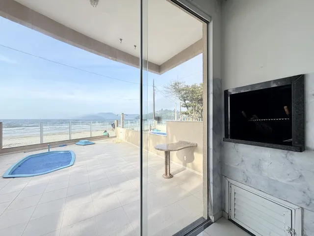 Imagem 11: Casa À Venda em Porto Belo, Pereque, com 3 Quartos, 170M²