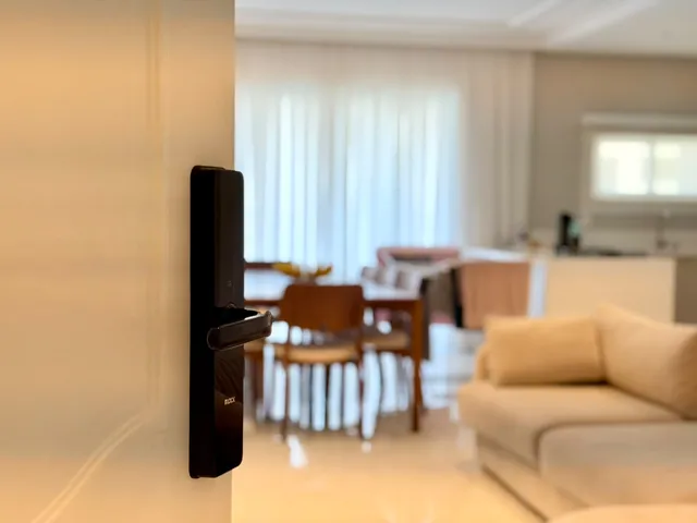 Imagem 14: Apartamento de Luxo À Venda em Itapema, Centro, com 4 Quartos, 160M²