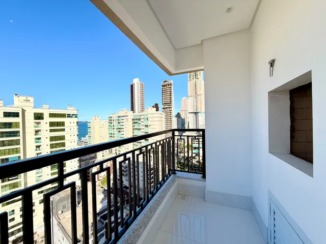 Imagem 15: Apartamento de Luxo À Venda em Itapema, Centro, com 4 Quartos, 160M²