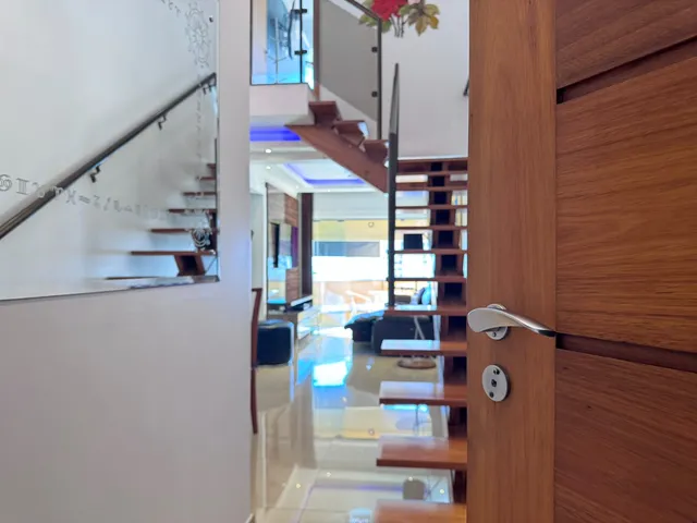 Imagem 2: Apartamento com Vista Mar À Venda com 2 Dormitórios 115M² Privativos por R$ 1.850.000,00 Balneário Camboriú Sc