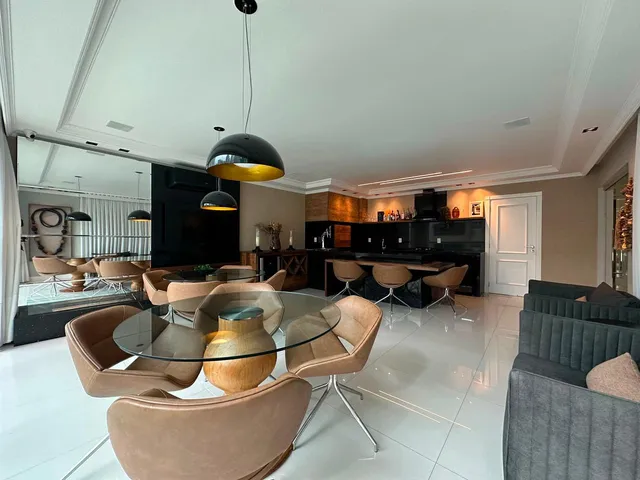 Imagem 7: Apartamento com Vista Mar à venda com 4 Suítes 281m² Privativos em Meia Praia de
