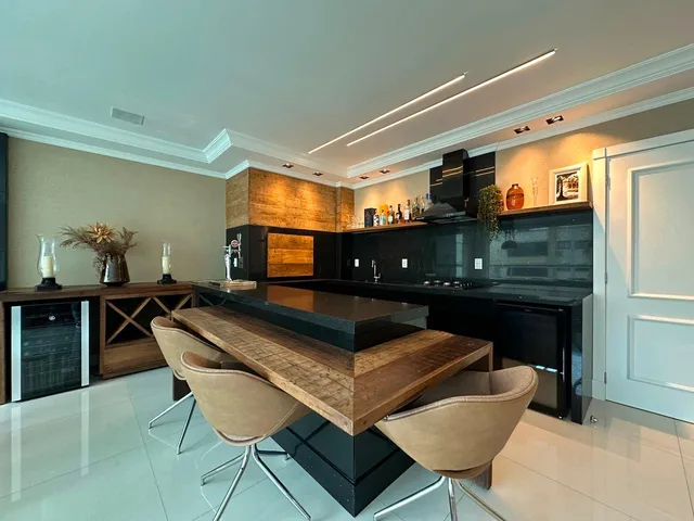 Imagem 8: Apartamento com Vista Mar à venda com 4 Suítes 281m² Privativos em Meia Praia de