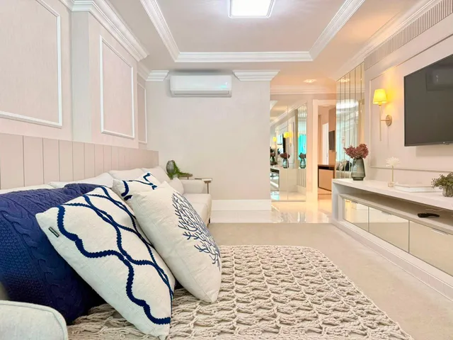 Imagem 2: Apartamento à venda em Itapema, Meia Praia, com 4 quartos, 180m²