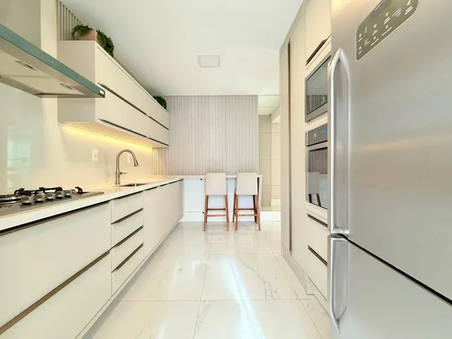 Imagem 8: Apartamento à venda em Itapema, Meia Praia, com 4 quartos, 180m²