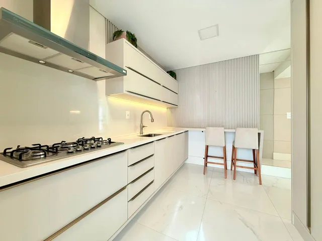 Imagem 9: Apartamento à venda em Itapema, Meia Praia, com 4 quartos, 180m²