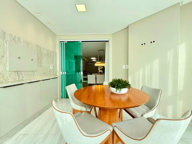 Imagem 14: Apartamento à venda em Itapema, Meia Praia, com 4 quartos, 180m²
