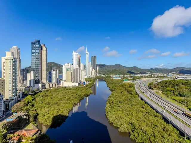 Imagem 14: Apartamento à venda com 180m² por R$ 6.500.000,00