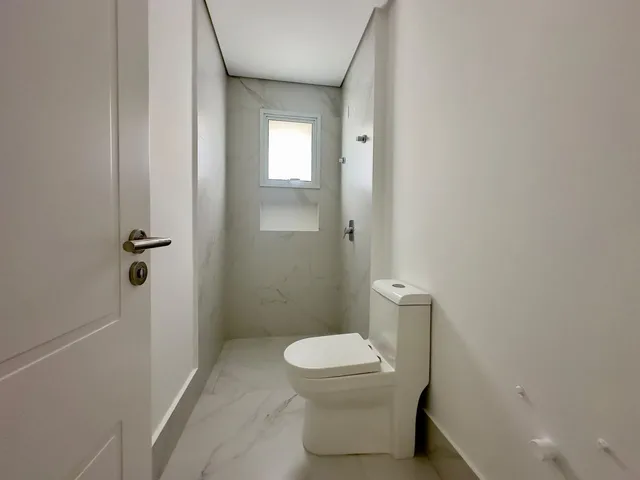 Imagem 16: Apartamento à venda com 4 Suítes Sendo 1 Máster 157m² Privativos por R$ 3.500.000,00