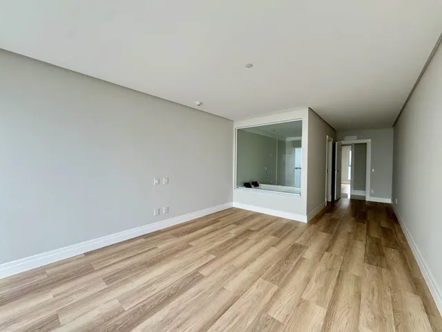 Imagem 6: Apartamento à venda, com 4 Suítes Vista Mar 216.59m² Privativos em Balneário