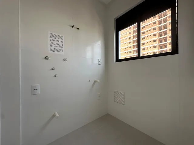 Imagem 6: Apartamento à venda com 2 Suítes 75m² Privativos Porto Belo SC