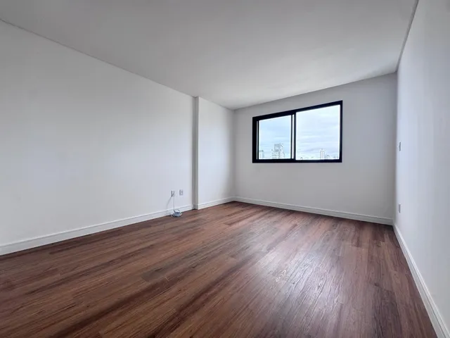 Imagem 8: Apartamento à venda em Balneário Camboriú, Centro, com 4 quartos, 170m²