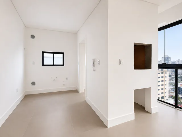 Imagem 9: Apartamento à venda com 3 Suítes 103m² Privativos por R$ 1.280.000,00 em Meia Praia de