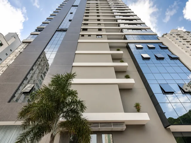 Imagem: Apartamento À Venda com 136M² por R$ 2.800.000,00