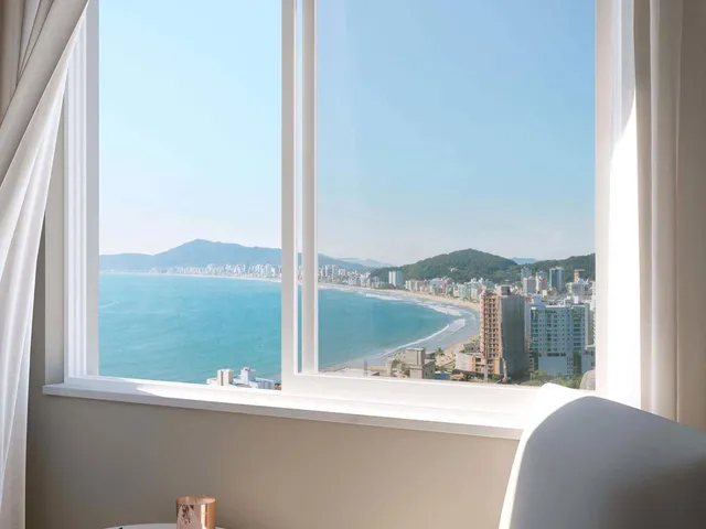 Imagem 9: Apartamento À Venda em Itapema, Canto da Praia, com 4 Quartos, 117M²