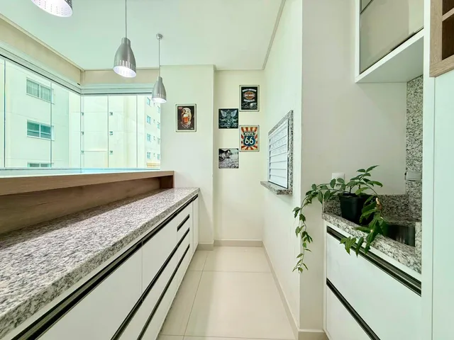 Imagem 12: Apartamento À Venda com 3 Suítes 129M² Privativos por R$ 1.500.000,00 em Meia Praia de Itapema Sc