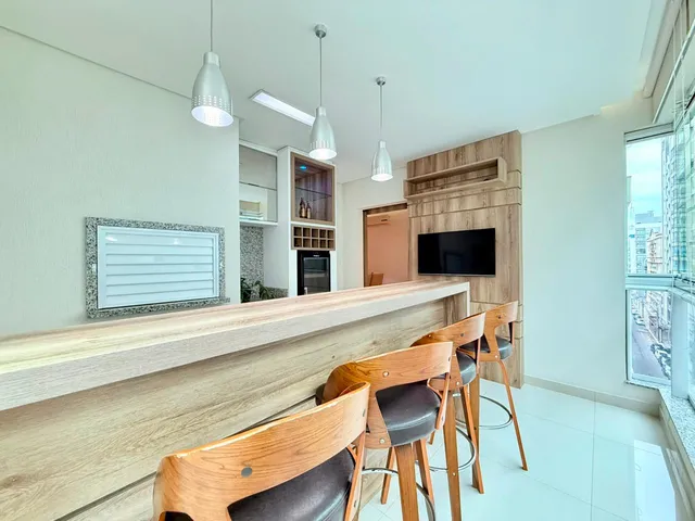 Imagem 13: Apartamento À Venda com 3 Suítes 129M² Privativos por R$ 1.500.000,00 em Meia Praia de Itapema Sc