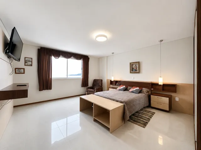 Imagem 13: Apartamento À Venda com 3 Suítes 212M² Privativos por R$ 3.550.000,00 em Meia Praia de Itapema Sc