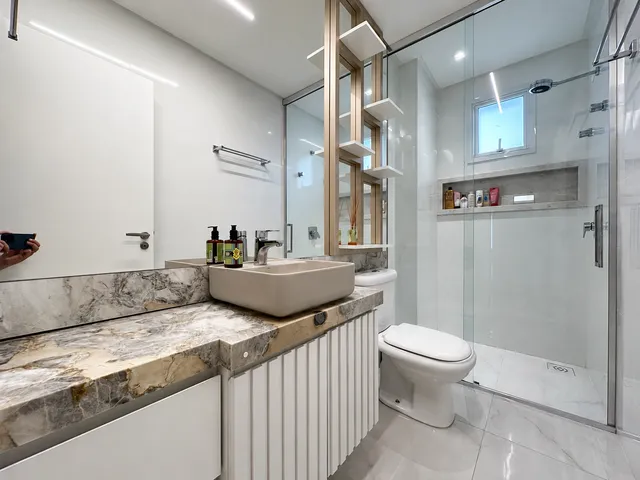 Imagem 8: Apartamento à venda com 3 Suítes 145m² Privativos em Meia Praia de Itapema SC por R