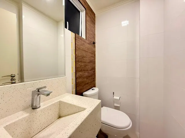 Imagem 15: Apartamento com vista para o mar à venda com 03 Suítes 202m² Privativos por R