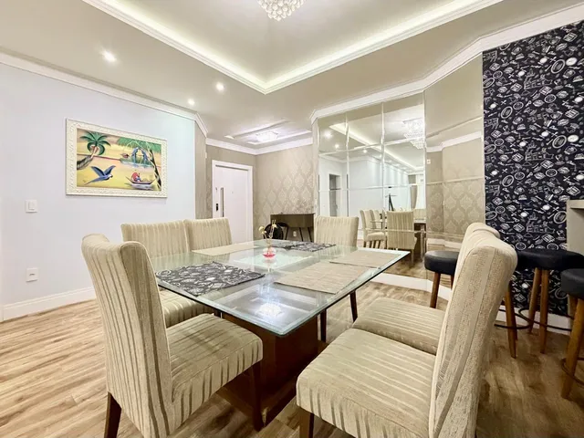 Imagem 12: Apartamento à venda com 170m² com 3 Dorm. sendo 1 suítes Master Mobiliado com 2 vagas