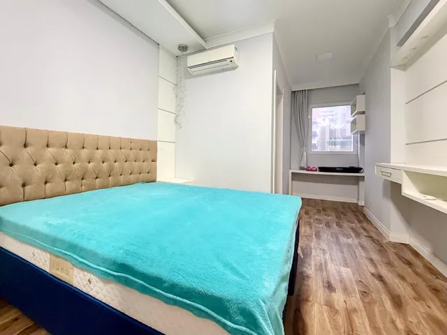 Imagem 11: Apartamento à venda com 170m² com 3 Dorm. sendo 1 suítes Master Mobiliado com 2 vagas