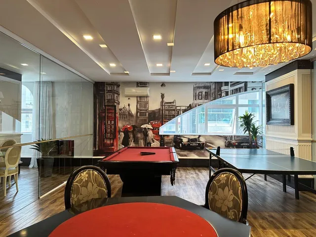 Imagem 6: Apartamento à venda com 170m² com 3 Dorm. sendo 1 suítes Master Mobiliado com 2 vagas