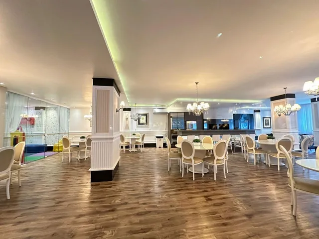 Imagem 8: Apartamento à venda com 170m² com 3 Dorm. sendo 1 suítes Master Mobiliado com 2 vagas