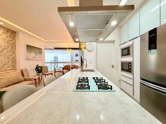 Imagem 5: Apartamento à vendaem Meia Praia Itapema com 128.5m², sendo 3 suítes Mobiliado e 3