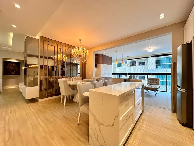 Imagem 11: Apartamento à venda com 135m² com 3 suítes mobiliado em Meia Praia por R$ 2.200.000,00
