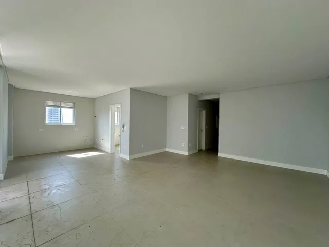 Imagem 3: Apartamento com vista para o Mar à venda com 3 Suítes 160m² Privativos por R