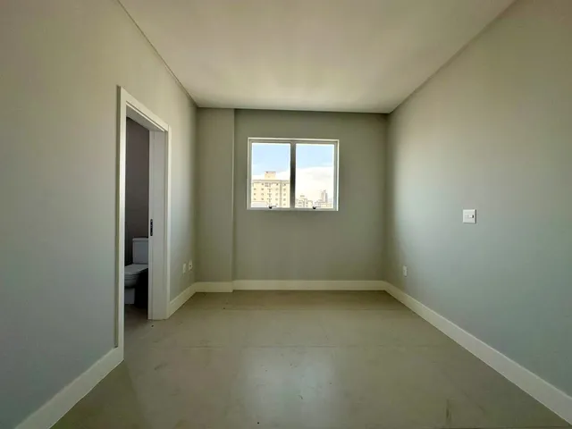 Imagem 15: Apartamento com vista para o Mar à venda com 3 Suítes 160m² Privativos por R