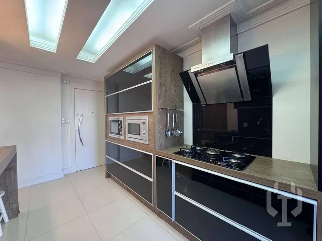 Imagem 8: Apartamento para Alugar em Balneário Camboriú, Centro, com 3 Quartos, 150M²