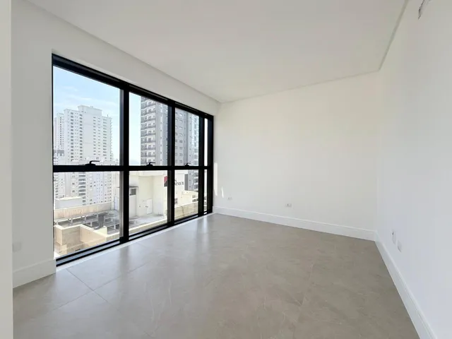 Imagem 10: Apartamento à venda com 132m² por R$ 2.600.000,00