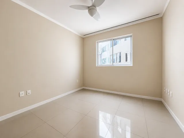 Imagem 12: Apartamento À Venda em Balneário Camboriú, Centro, com 3 Quartos, 134M²