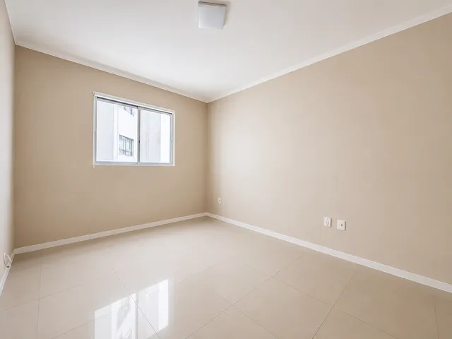 Imagem 4: Apartamento À Venda em Balneário Camboriú, Centro, com 3 Quartos, 134M²