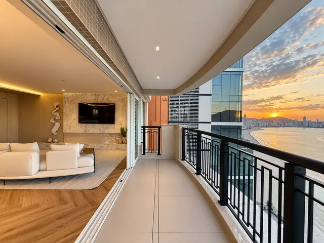 Imagem 7: Apartamento à venda em Balneário Camboriú, Centro, com 4 quartos, 230m²