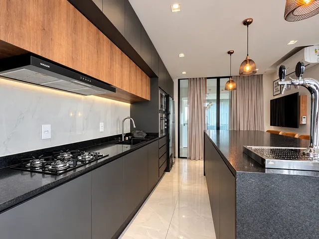 Imagem 2: Apartamento à venda com 70.35m² por R$ 650.000,00