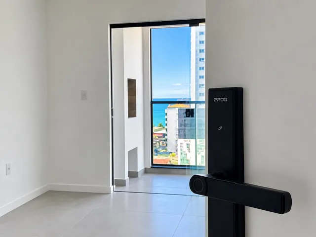 Imagem 3: Apartamento à venda em Itapema, Meia praia, com 2 quartos, 70m²