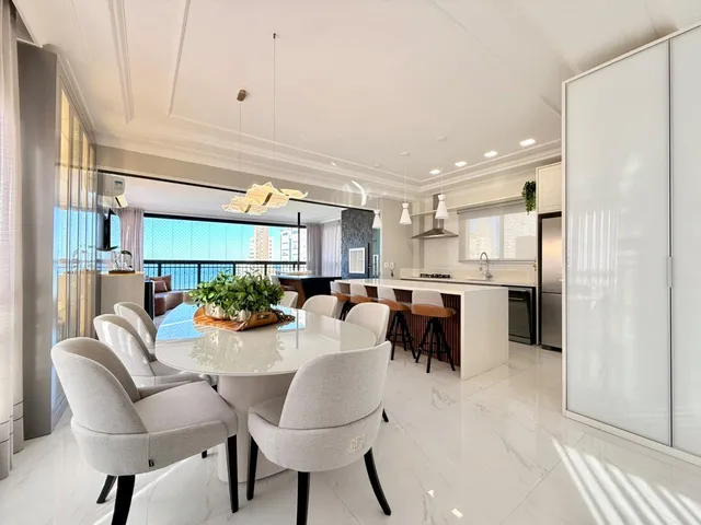 Imagem 6: Apartamento com vista para o mar à venda com 250m² por R$ 4.800.000,00