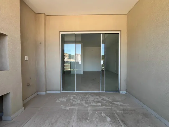 Imagem 6: Apartamento à Venda com 3 Suítes 118m² Privativos por R$ 1.640.368,00 em Meia Praia de