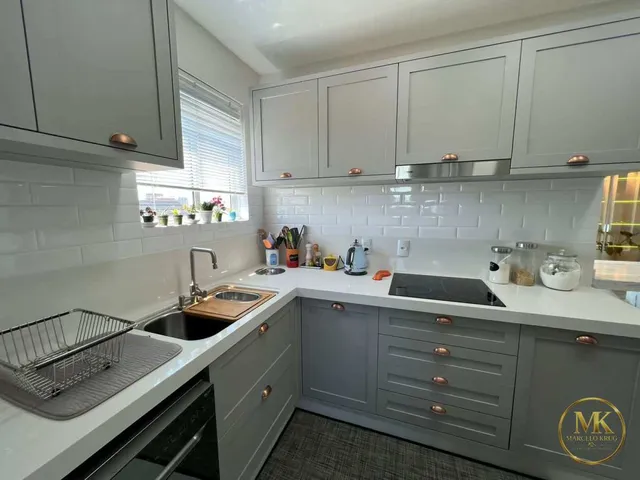 Imagem 8: Apartamento à venda, em Itapema, MEIA PRAIA, com 3 suítes, 110m² Lazer Completo